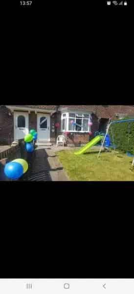 3 Bedroom House with Front and Back Garden