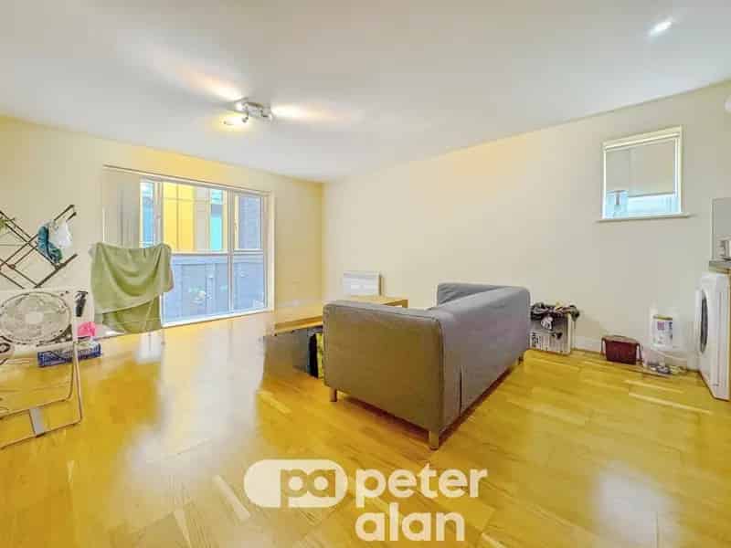 1 Bedroom City Centre Apartment Fully Furnished
