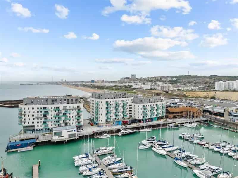 4 Bedroom Penthouse Apartment for Sale Brighton Marina