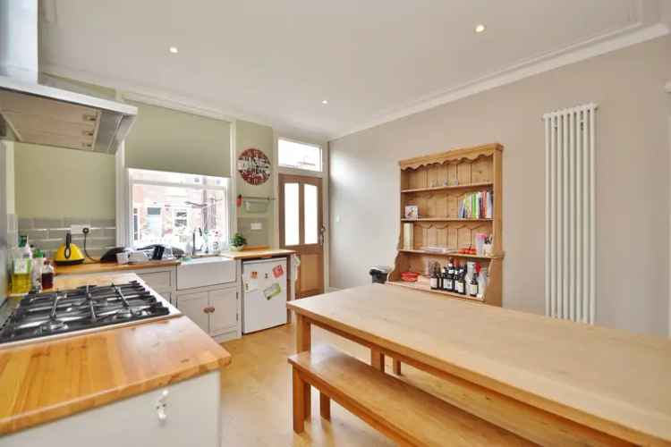 1 Bedroom Flat House to Rent