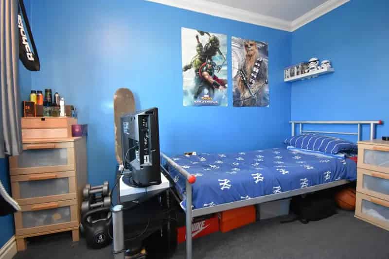 4 Bed House for Sale Extended Kitchen Conservatory Double Garage