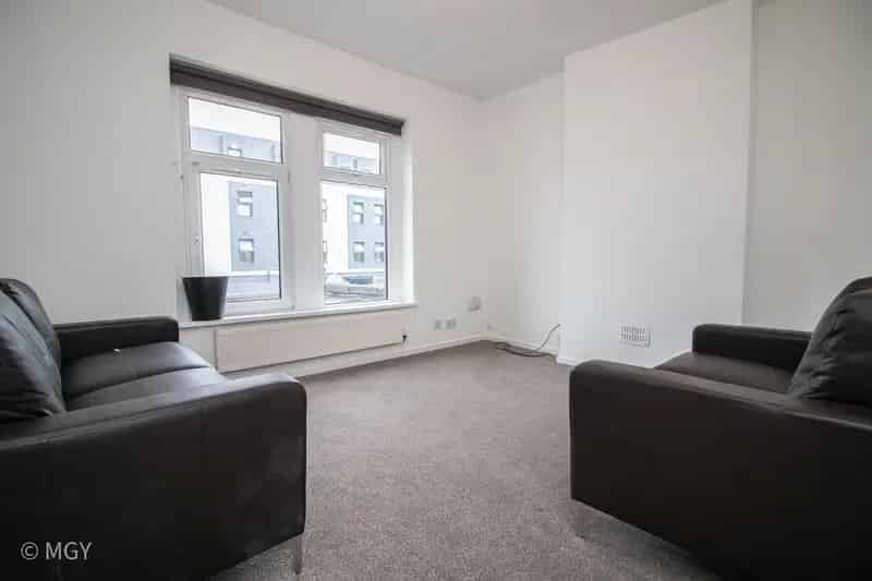 3 Bedroom Maisonette to Rent