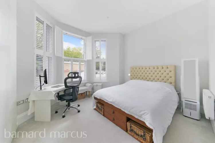 3 Double Bedroom Apartment Surbiton Near Train Station