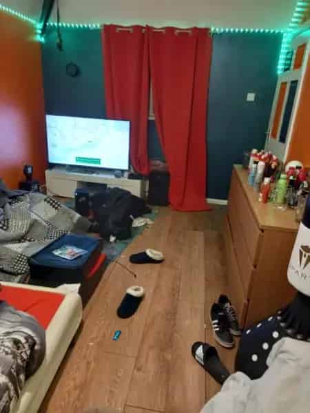 3 Bed House Near School and Park