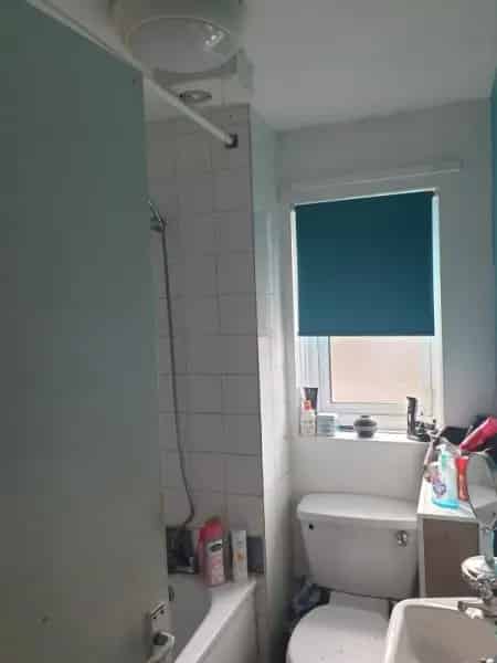 2 Bed House Near Shops and Schools
