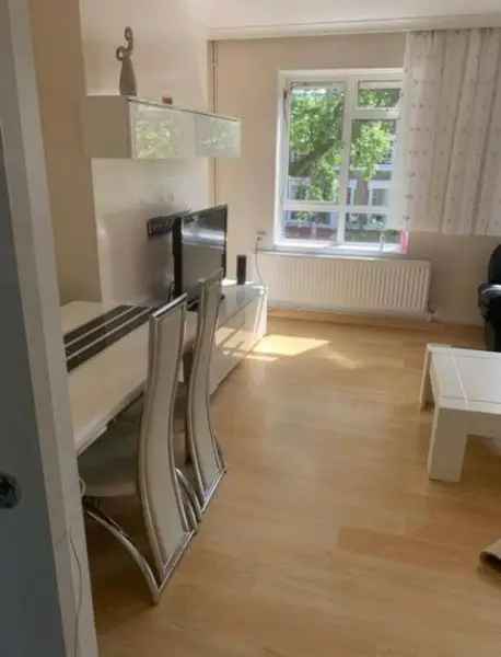 Flat For Rent in London, England