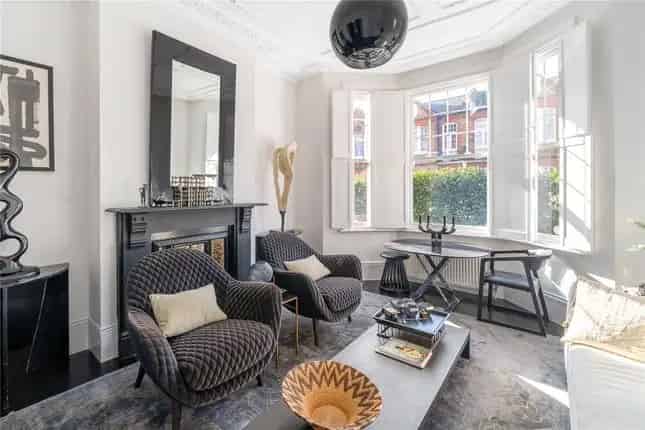 Victorian Terraced House for Sale in Putney SW15