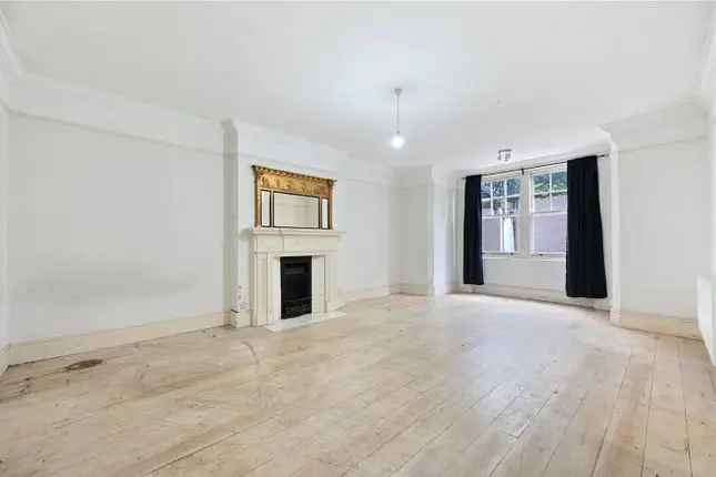 Flat for sale in Sheffield Terrace, Kensington, London W8