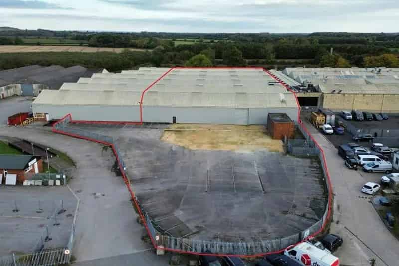 Warehouse Facility 1780 Pallet Positions Secure Yard