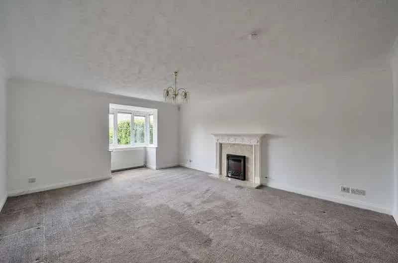 4 Bed Detached House for Sale Keephatch