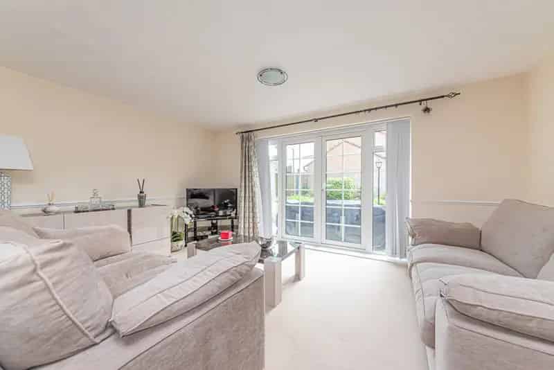 3 Bedroom House For Sale