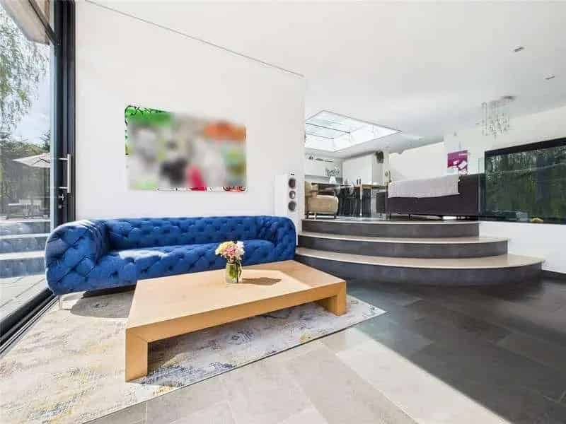 5 Bed House for Sale Headley