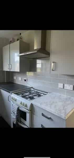 Family Home New Kitchen Bathroom 2 Bedrooms Large Garden