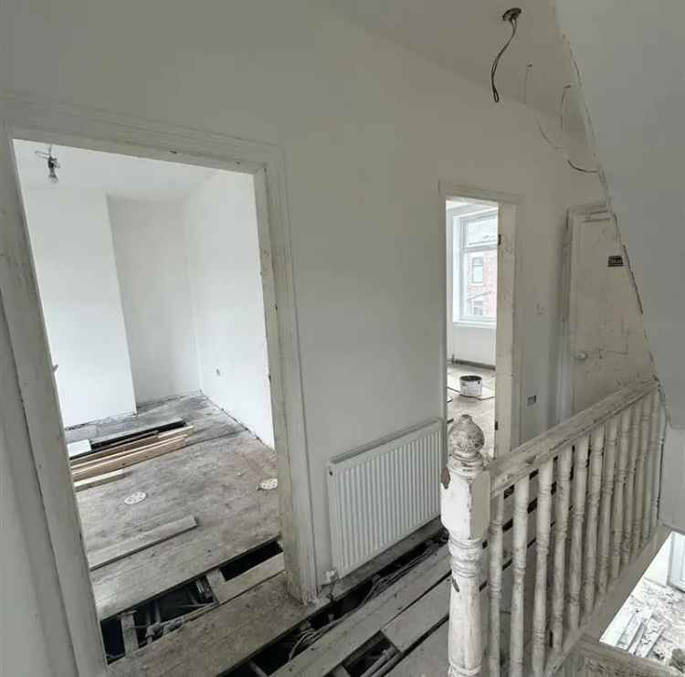 6 Bedroom Semi-Detached Home with Garage and Renovation Potential