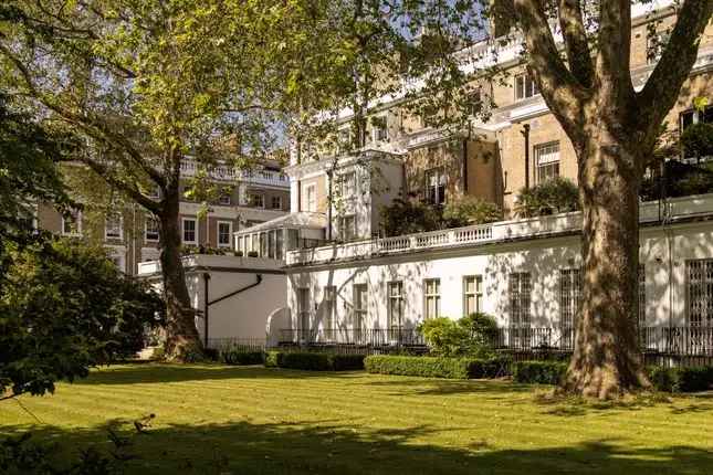 3 Bedroom Duplex Penthouse Flat for Sale in Onslow Gardens SW7