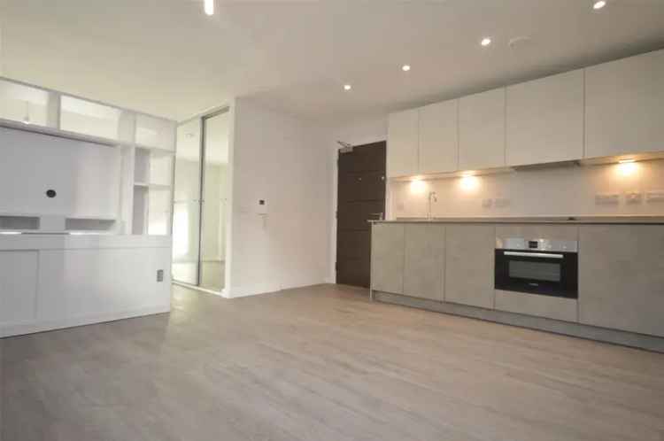 Studio Apartment City Centre May Unfurnished