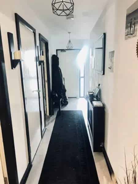 Impressive 2-Bedroom Flat Tottenham Hale Near Excellent Schools