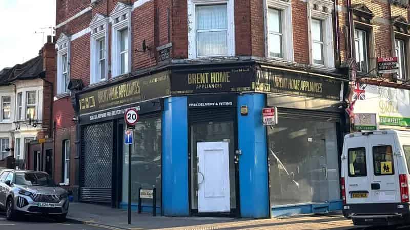 Willesden Green Shop: Ground Floor Retail Space with Basement