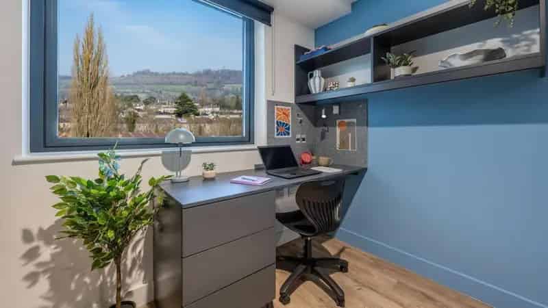 Bath Student Studio Apartment near University