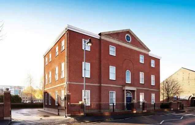 Prestigious Office Building Near Leeds Train Station