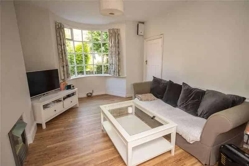 3 Bed House for Sale Freehold Charming Garden Two Reception Rooms