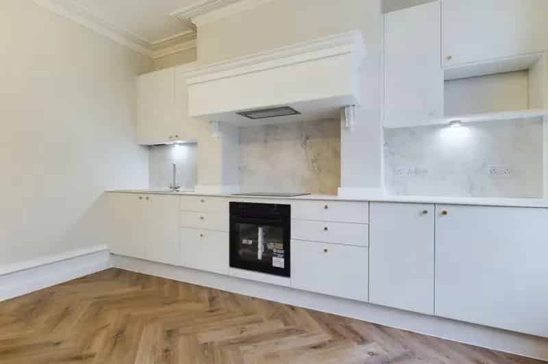 1 Bedroom Flat To Rent Available Now