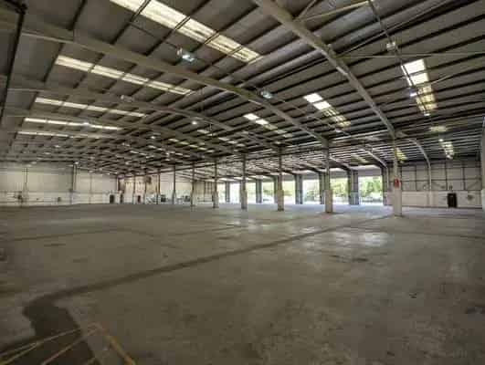 Modern Industrial Warehouse with Office Space To Let Birmingham