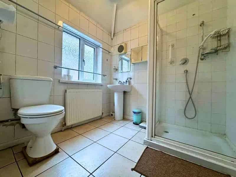3 Bed Semi-Detached House for Sale Birmingham