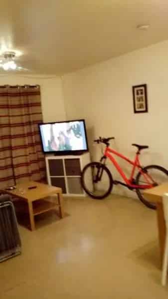 2 Bed Flat 3rd Floor East Acton