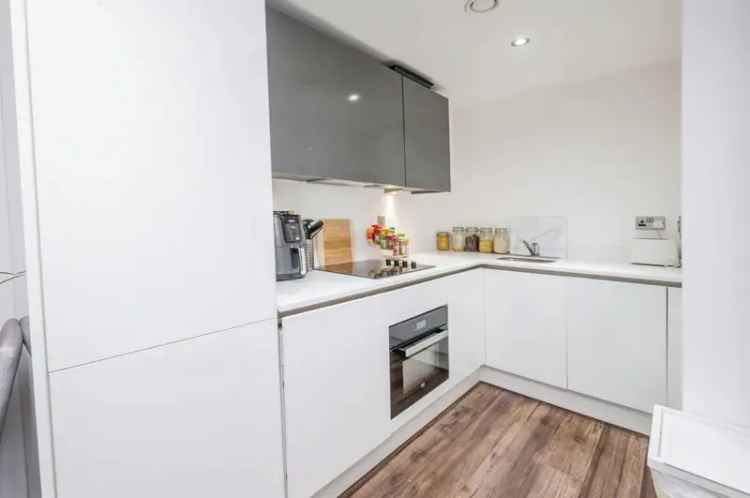 One Bedroom Apartment near Grand Central Station - Ideal Buy to Let