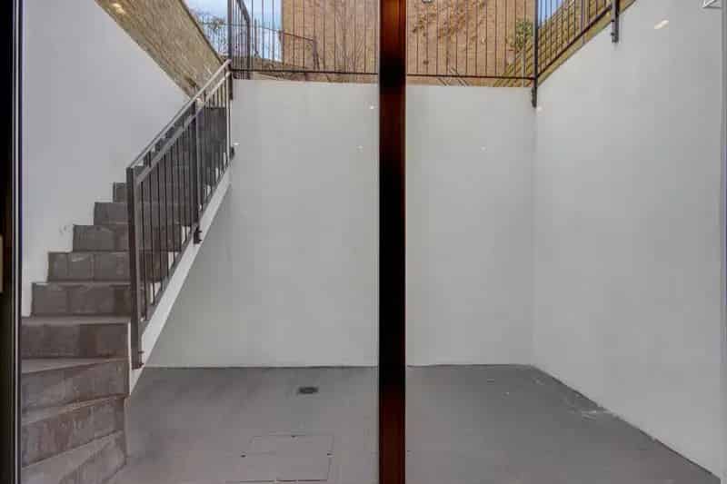 3 Bedroom Duplex Apartment House to Rent