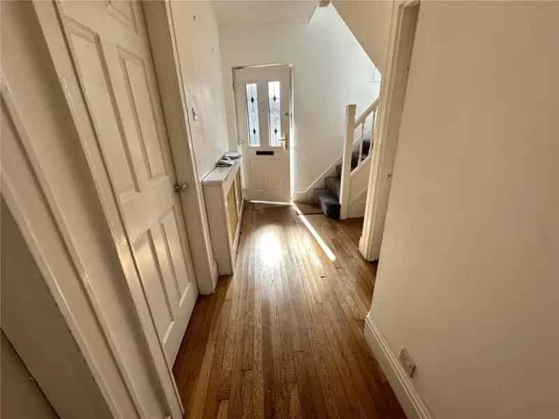 3 Bedroom Semi Detached House For Sale Castle Bromwich