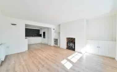 Stunning Period Property with Estuary Views in Topsham