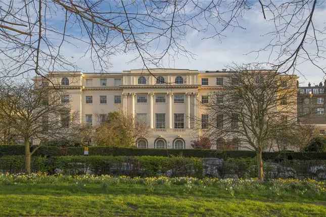 Regent's Park Apartment 5581 sq ft 12 Park Windows Luxurious Family Home