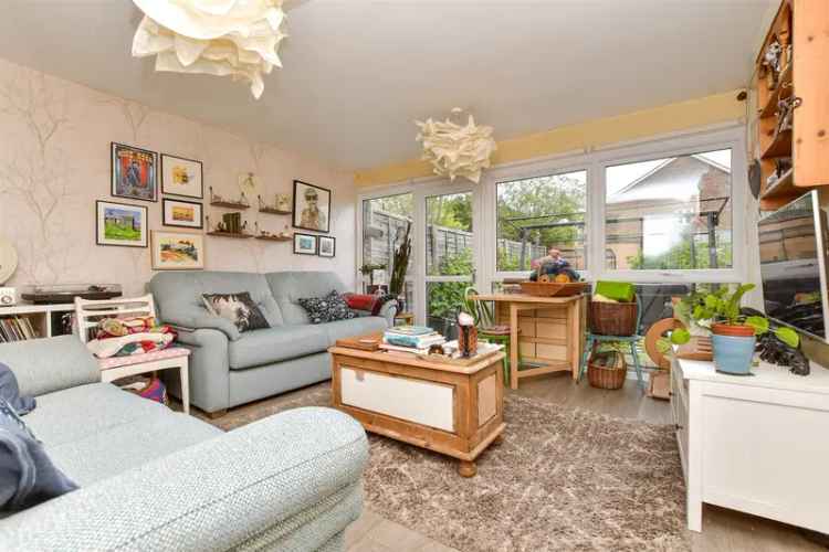 3 Bedroom Semi-Detached House For Sale Banstead