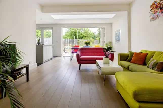 5 Bed Semi Detached House with Annex and Large Garden NW2