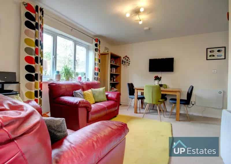1 Bedroom Semi Detached House to Rent