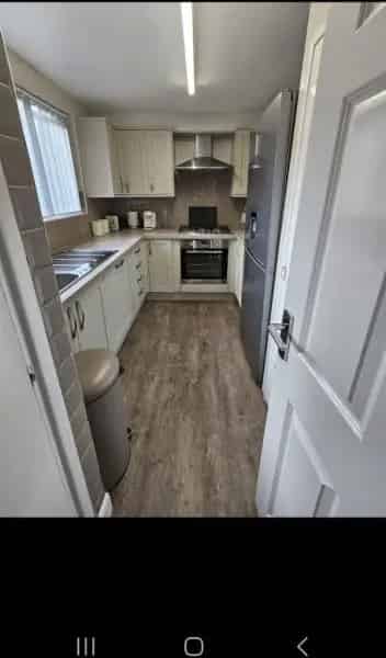 3 Bedroom House with Large Garden and Double Drive