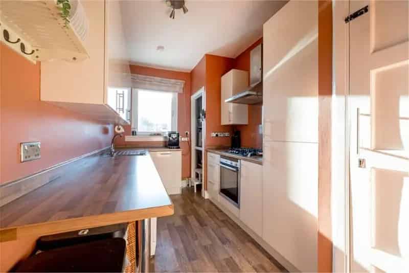 4 Bed Flat Double Upper Villa Barnton Edinburgh