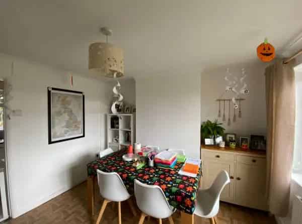 Charming 3-Bedroom Home in Wickham Peaceful Family Home with Garden