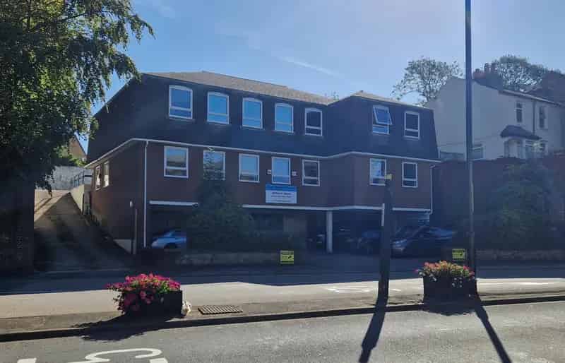Class E Office Unit To Let For Sale