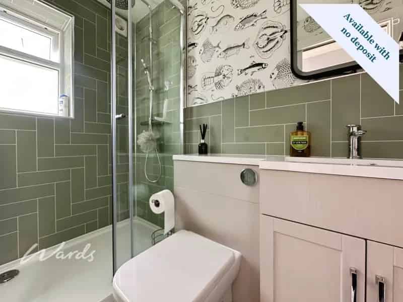 4 Bedroom Semi Detached House to Rent