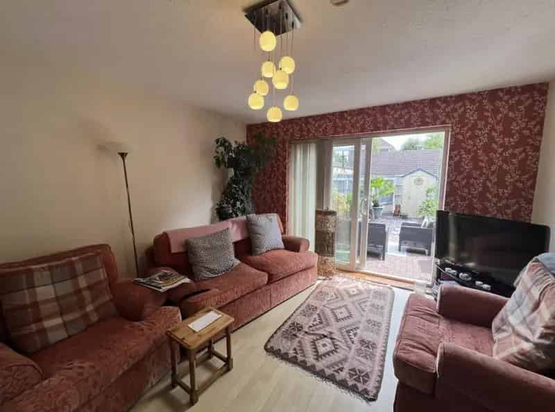 2 Bedroom House For Sale Near Amenities
