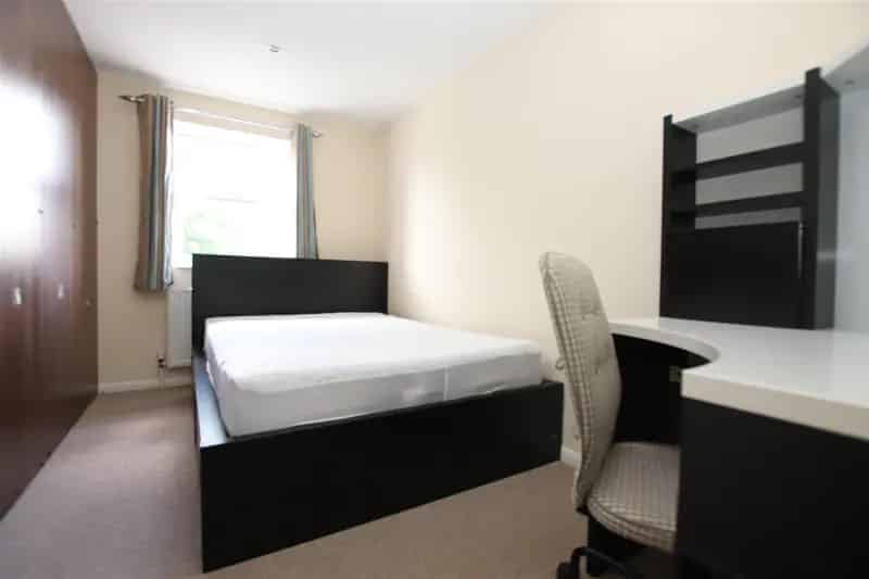 4 Bedroom Student House Southdown Near University