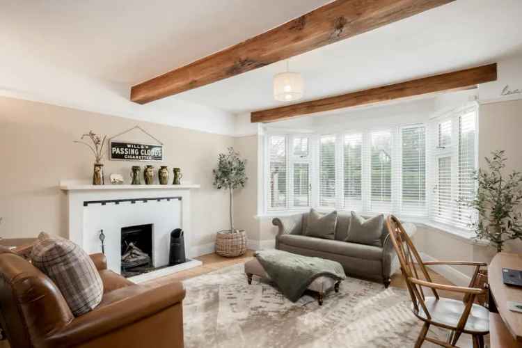 4 Bedroom Detached Riverside Home Stratford-upon-Avon