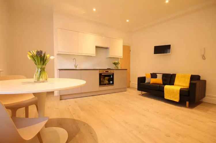 Stunning 1 Bedroom Apartment Newcastle City Centre