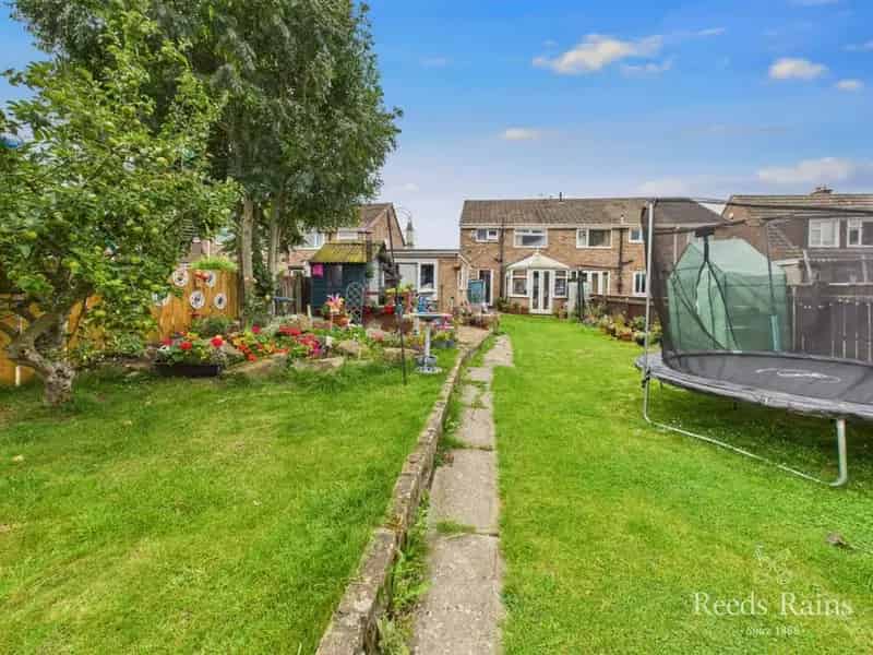 3 bedroom Semi Detached House for sale, Stockton-on-Tees, Durham, TS18
