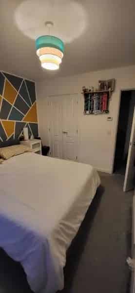 Ground Floor Flat 2 Double Bedrooms Allocated Parking