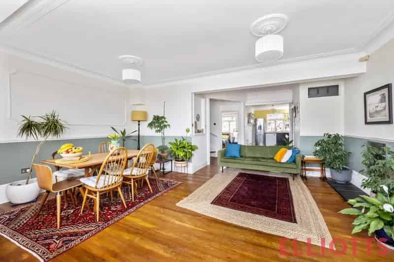 3 Bedroom Apartment for Sale