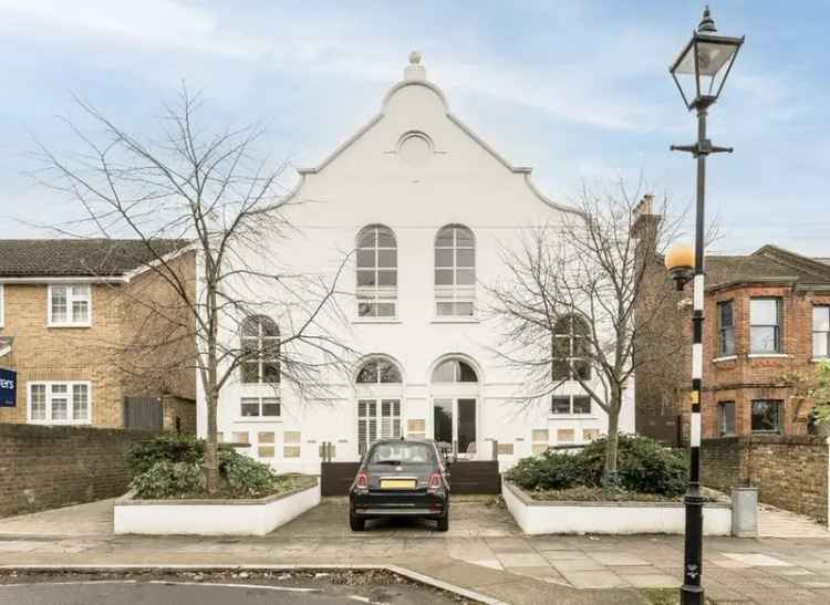 Nunhead Grove Three-Bedroom House High Standard Refurbished